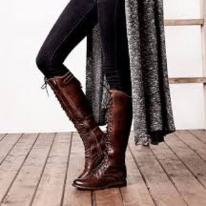 EUC Bed Stu Della leather Teak Lace-Up boots cobbler made Goodyear welted.